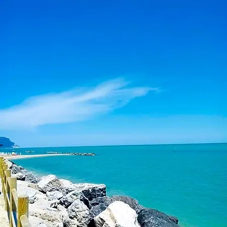 Sguardo Al Conero 3* Порто-Реканати